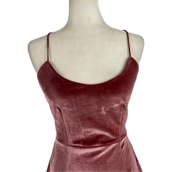 Revolve NBD Lauren Bodycon Velvet Strappy Open Back Mini Dress in Dusty Rose M - Picture 2 of 14